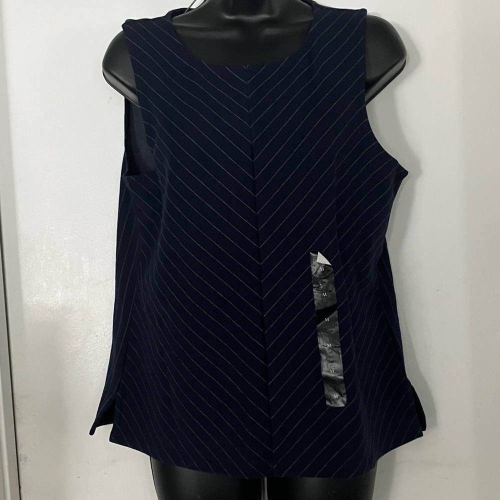 NWOT Banana Republic Navy Sleeveless Women's Top Size Medium